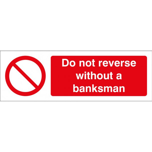 Do not reverse without a banksman (3648)