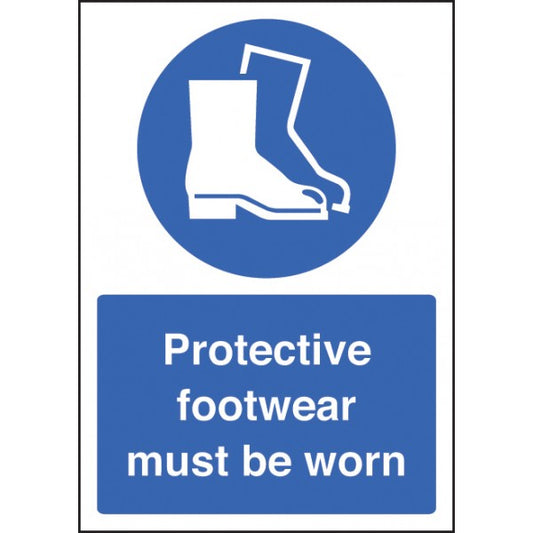 Protective footwear must be worn - A4 rp (8372)