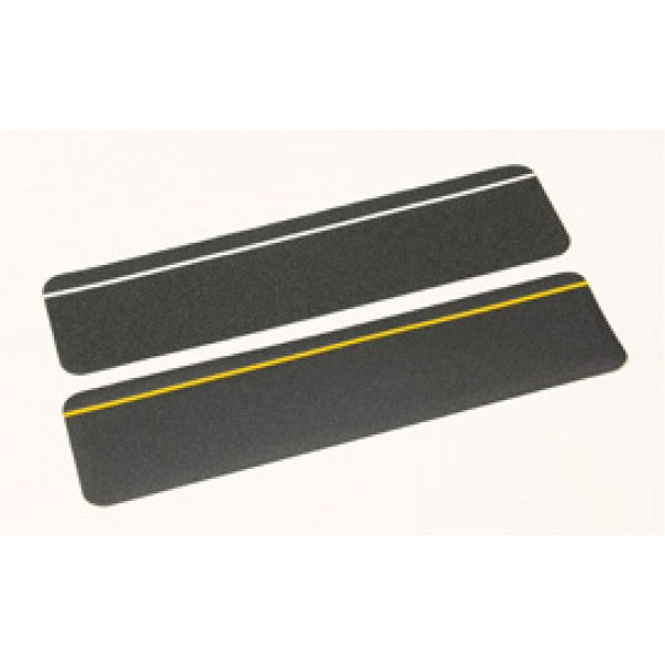 Anti-slip cleat black reflective 610mm x 150mm (9696)